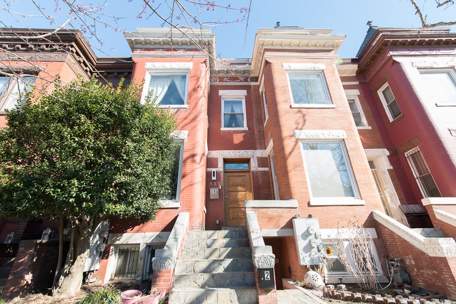 Must-Know Legal Regulations for an English Basement in DC: Laws and Guidelines 1 english basements