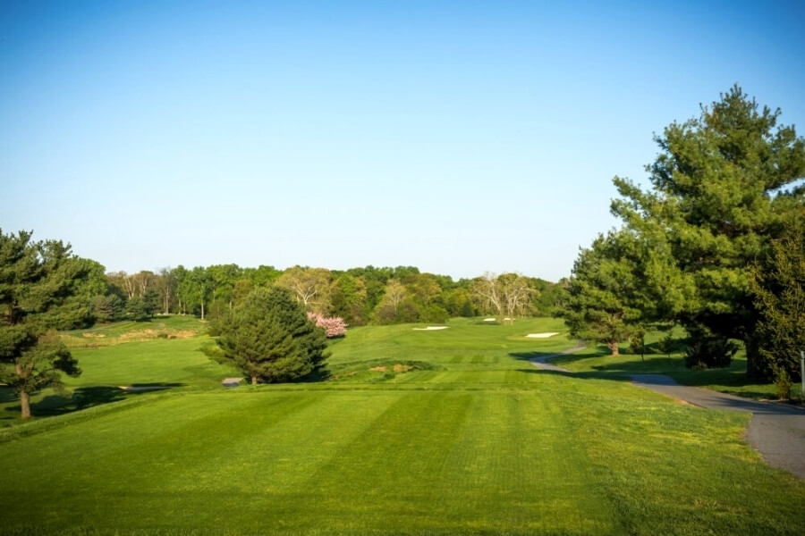 Falls Road Golf Course 