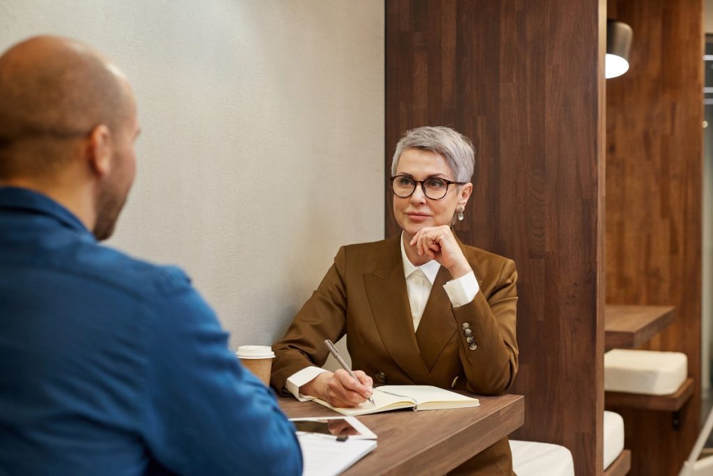 Person meeting tenant before she screen tennants