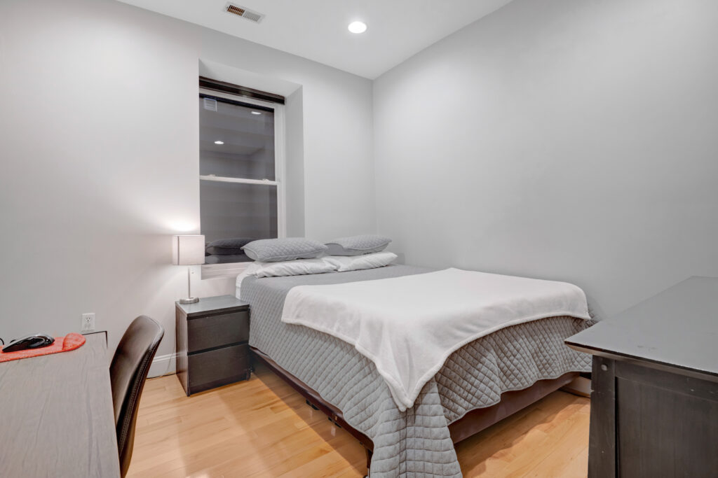 propertyware-6106710257